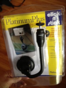 Click & Stick suction cup monopod