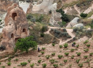 farmers and fairy chimneys 2