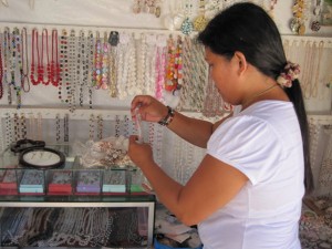 jewelry shop on Puka Beach